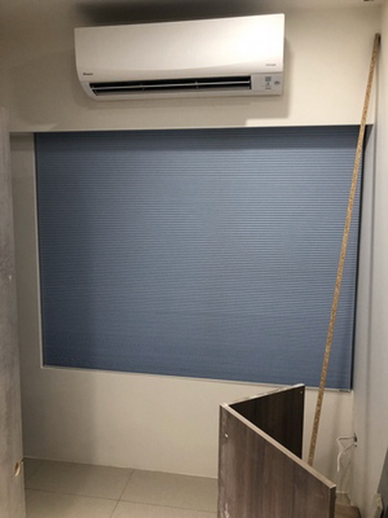 Motorized Window Honeycomb Blinds (23).jpg